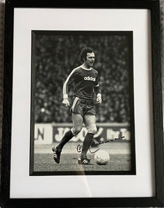 Franz Beckenbauer signed and framed 12x8” photo