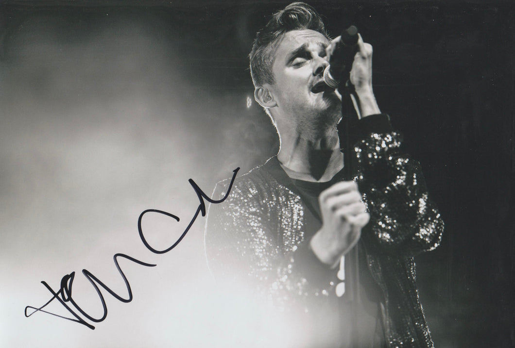 Tom Chaplin signed 12x8” Keane photo