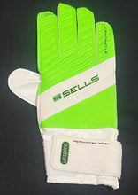 Load image into Gallery viewer, Artur Boruc signed goalkeeper glove / Celtic