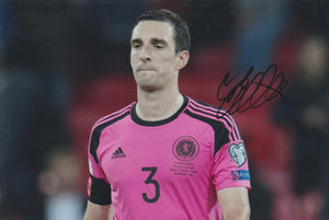 Lee Wallace signed 12x8” Scotland photo