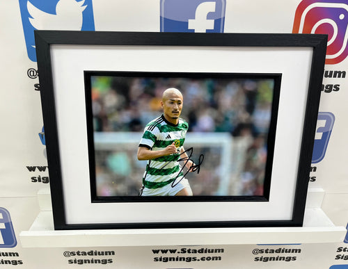 Daizen Maeda signed and framed 12x8” Celtic photo