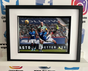 Steven Davis signed and framed 12x8” Rangers photo