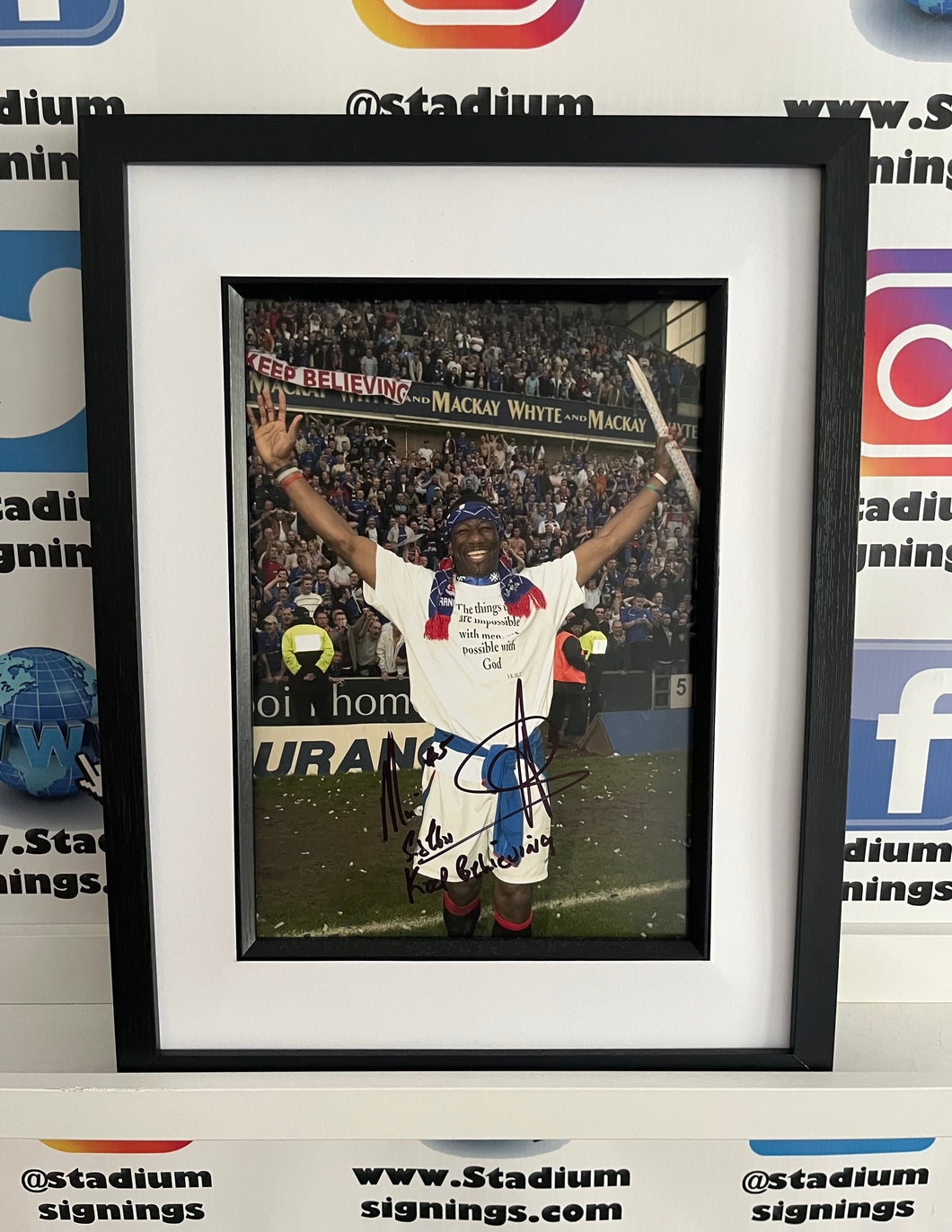 Marvin Andrews signed and framed 12x8” Rangers photo