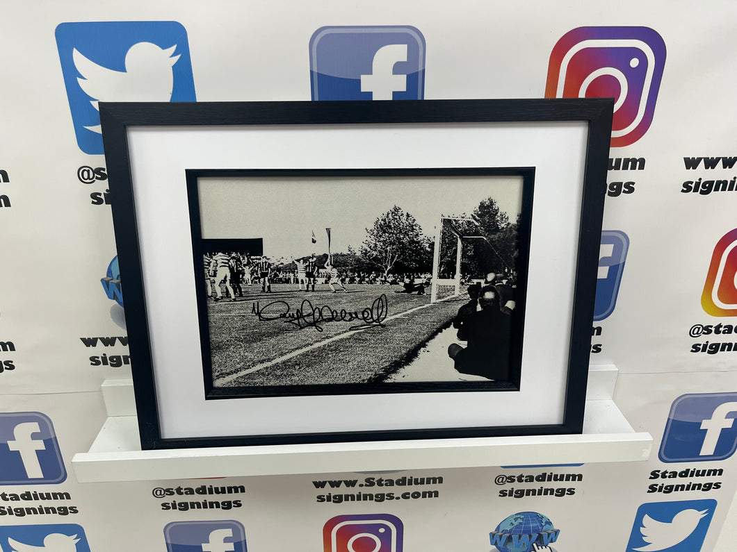 Tommy Gemmell signed and framed 12x8” photo