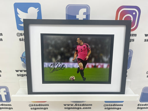 Lee Wallace signed and framed 12x8” photo