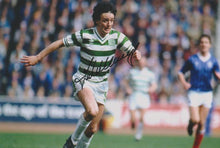 Load image into Gallery viewer, Frank McGarvey signed 12x8” Celtic photo