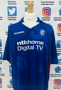 Lot 1512 - A RANGERS F.C. SIGNED JERSEY