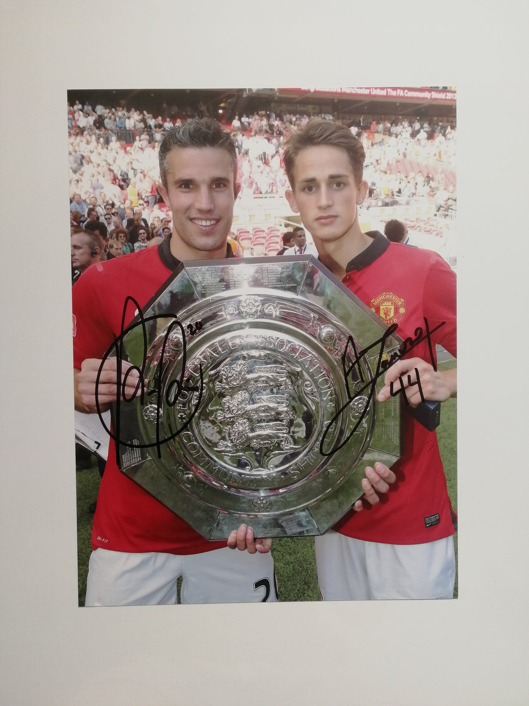 Robin Van Persie and Adnan Januzaj signed 16x12