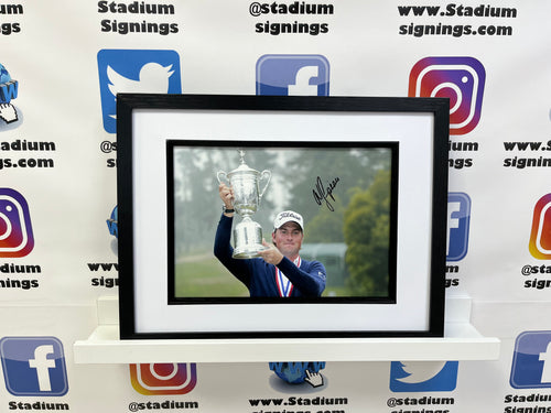 Webb Simpson signed and framed 12x8” photo