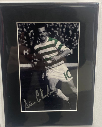 Stevie Chalmers signed and mounted 6x4” photo