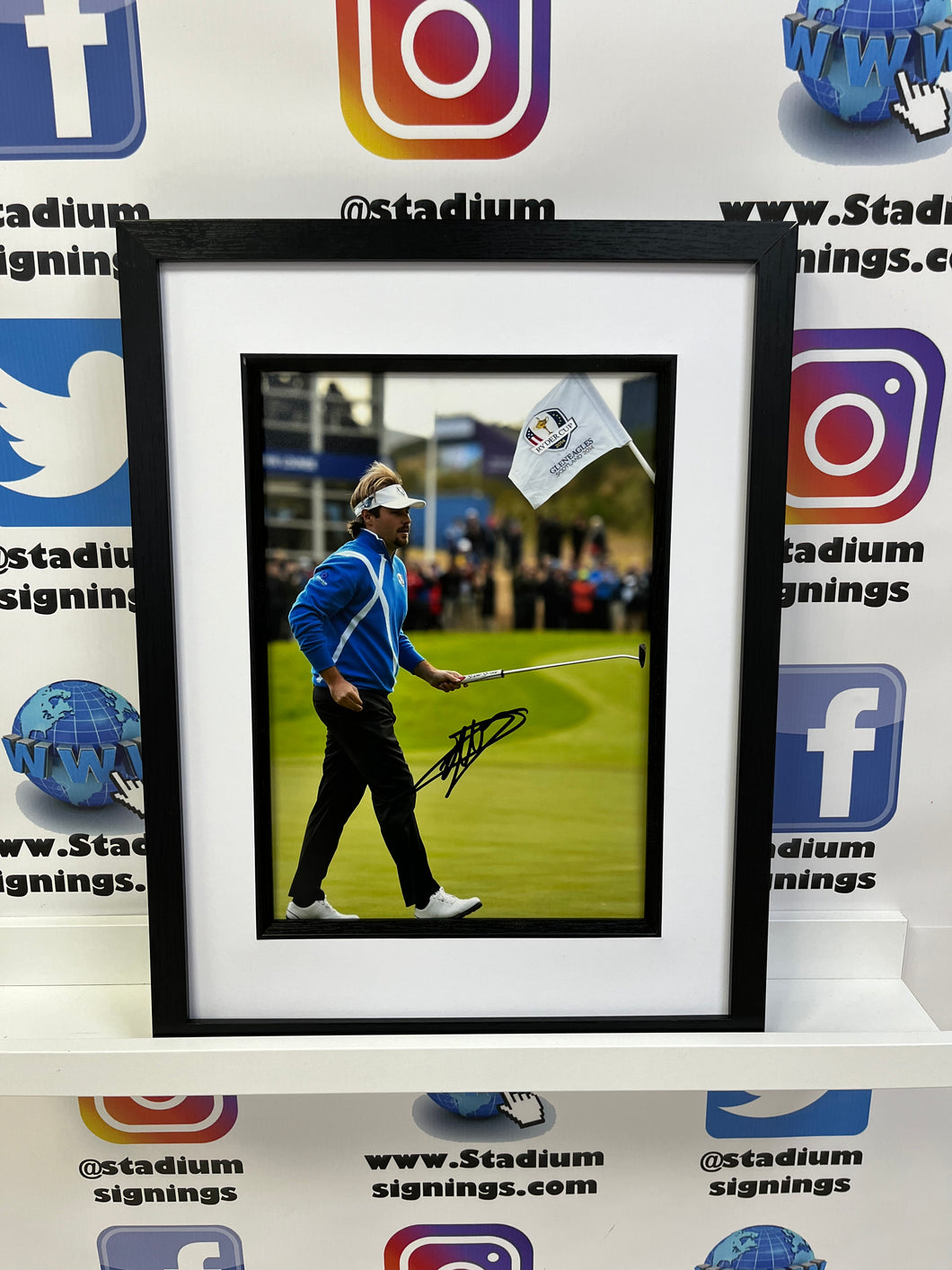 Victor Dubuisson signed and framed 12x8