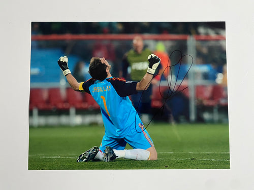 Iker Casillas signed 16x12” Spain photo